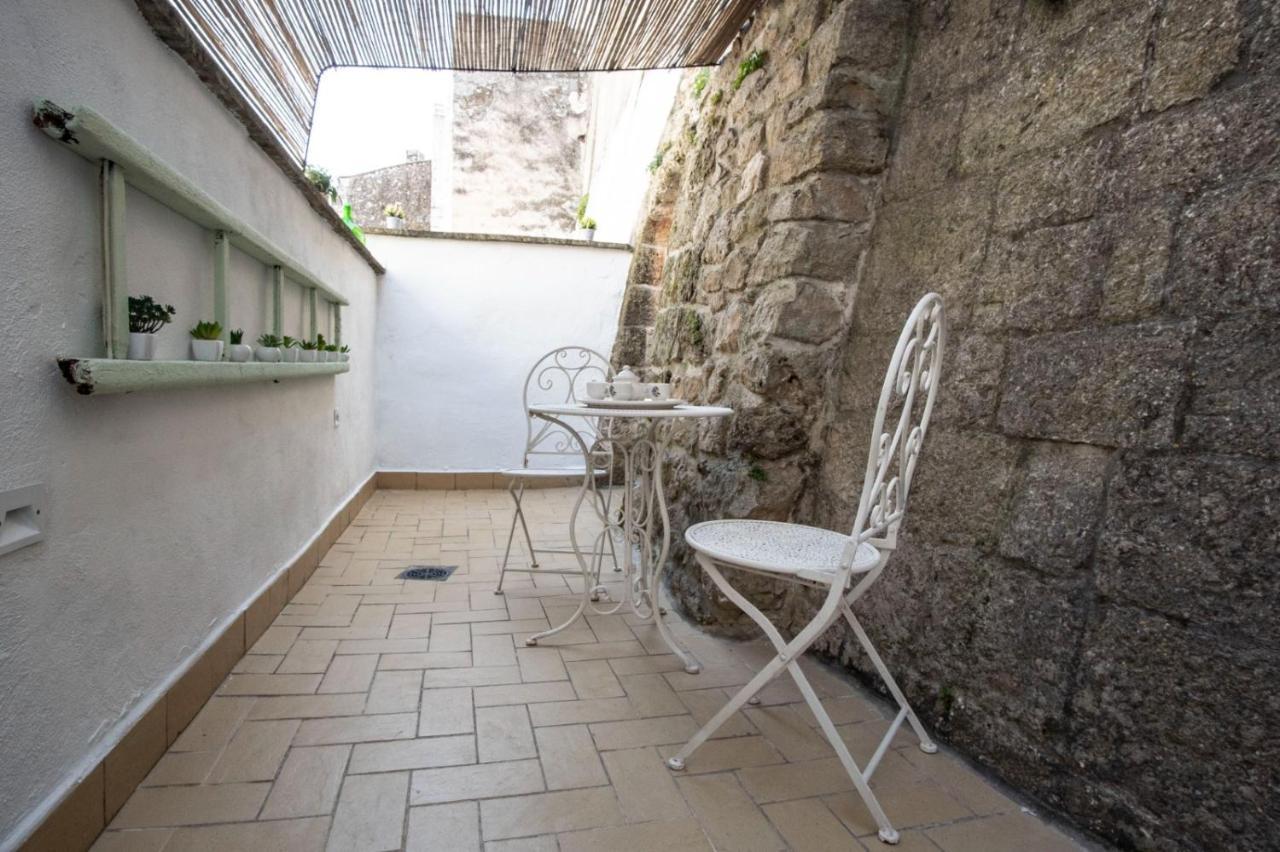 Domus Cesare: Historic Stone With In-room Shower And Outdoor Relaxation * Carovigno