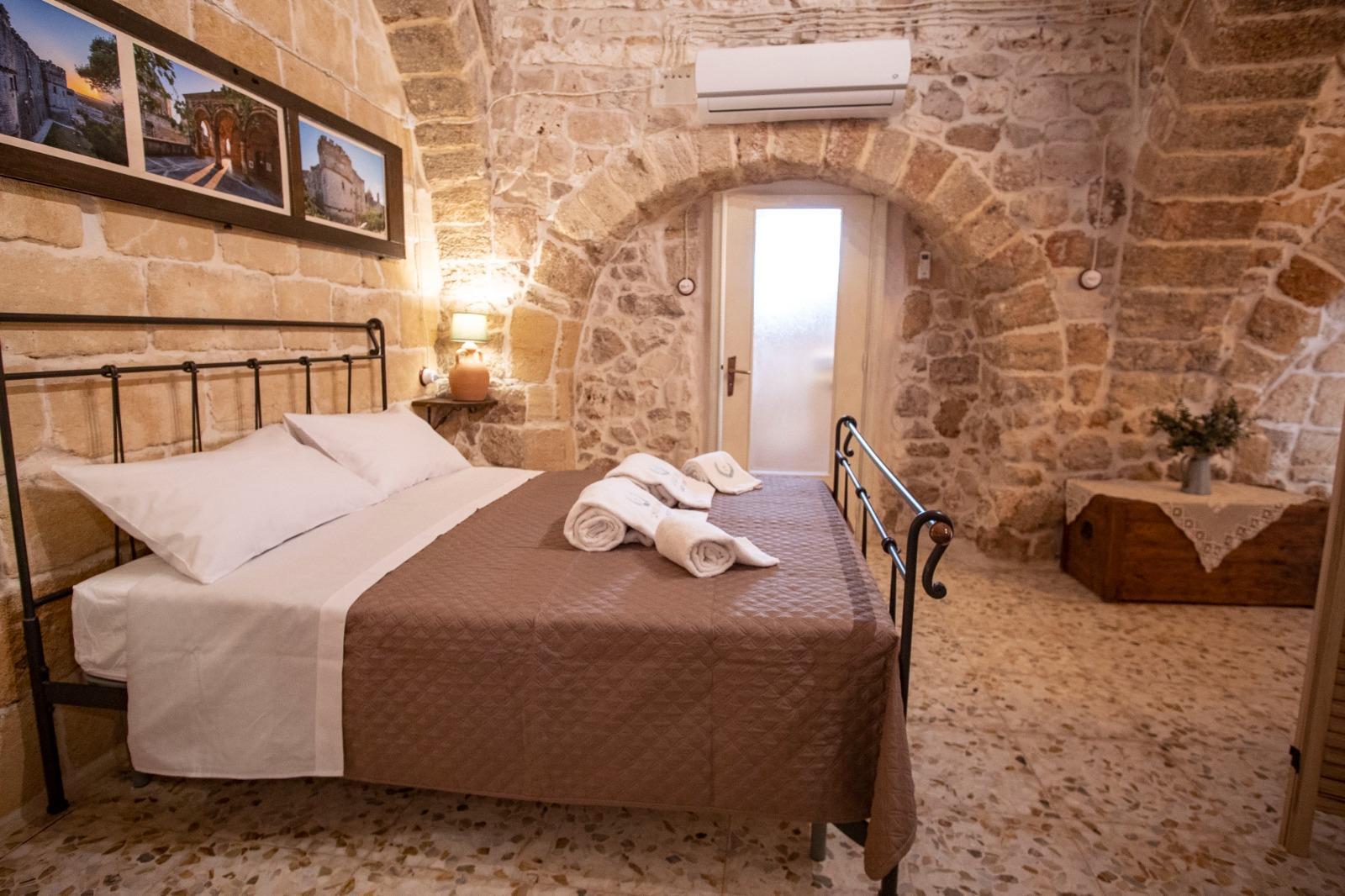 Holiday home Domus Cesare: Historic Stone With In-room Shower And Outdoor Relaxation Carovigno