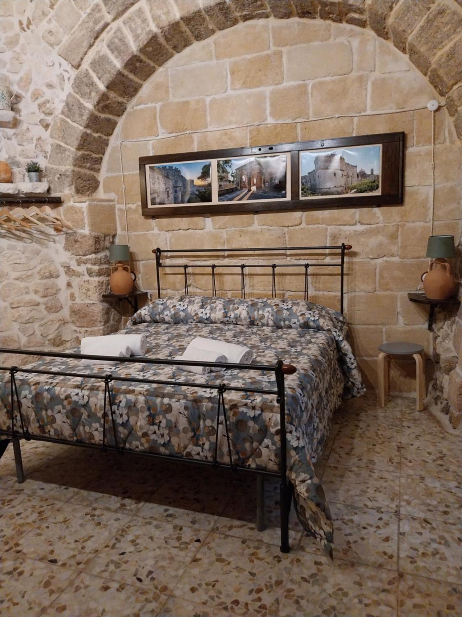 Holiday home Domus Cesare: Historic Stone With In-room Shower And Outdoor Relaxation *